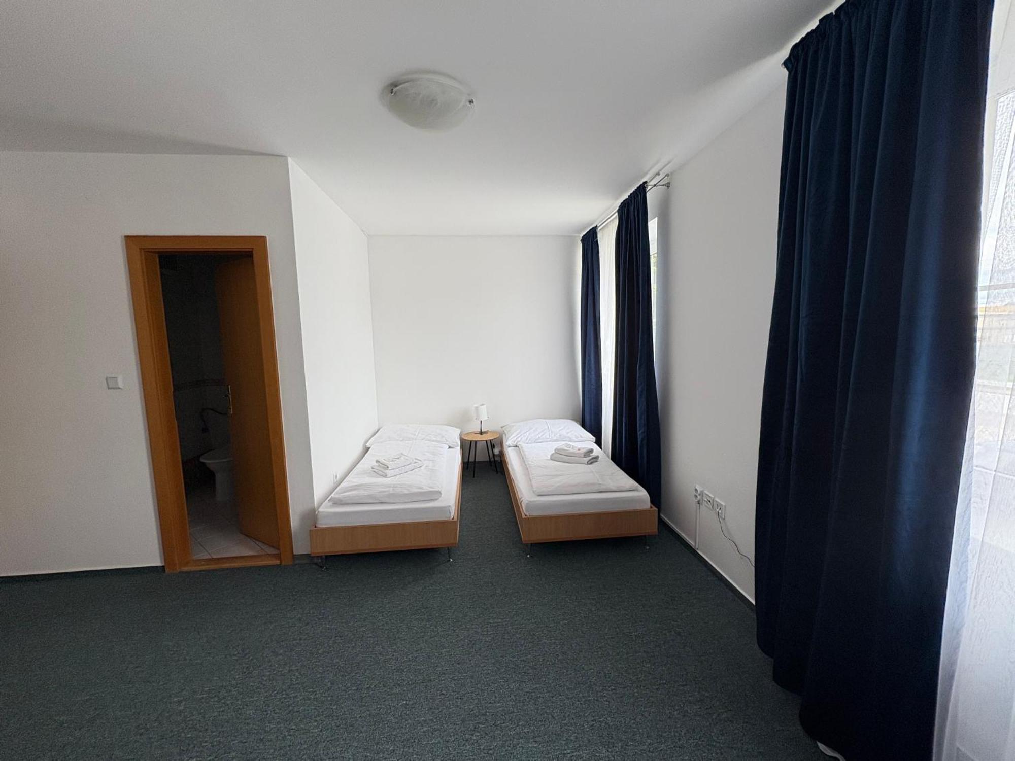Garni G Hotel Zilina Luaran gambar