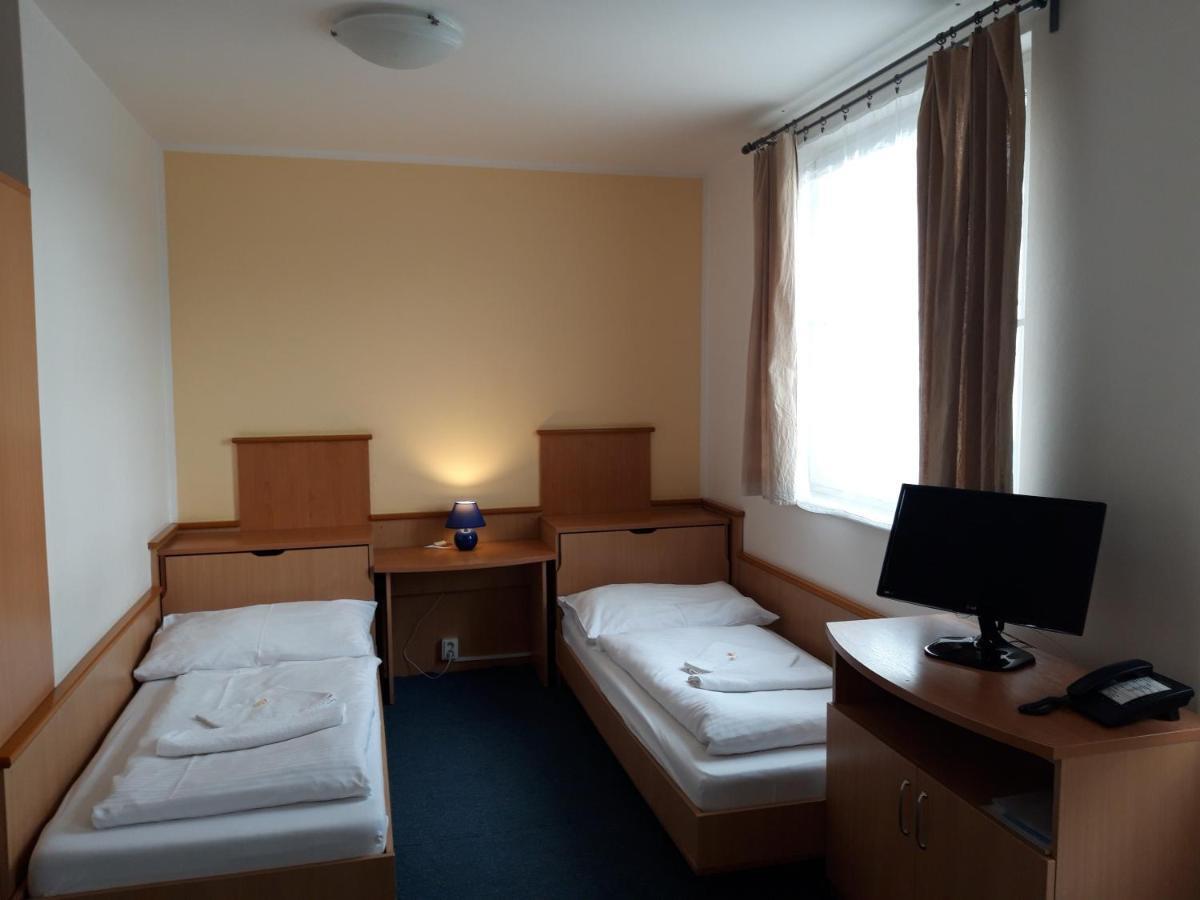 Garni G Hotel Zilina Luaran gambar